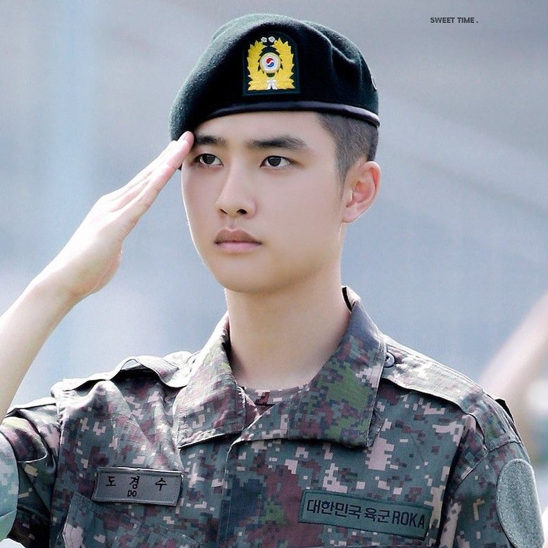 Behind-the-scenes cut of Doh Kyungsoo (D.O.)