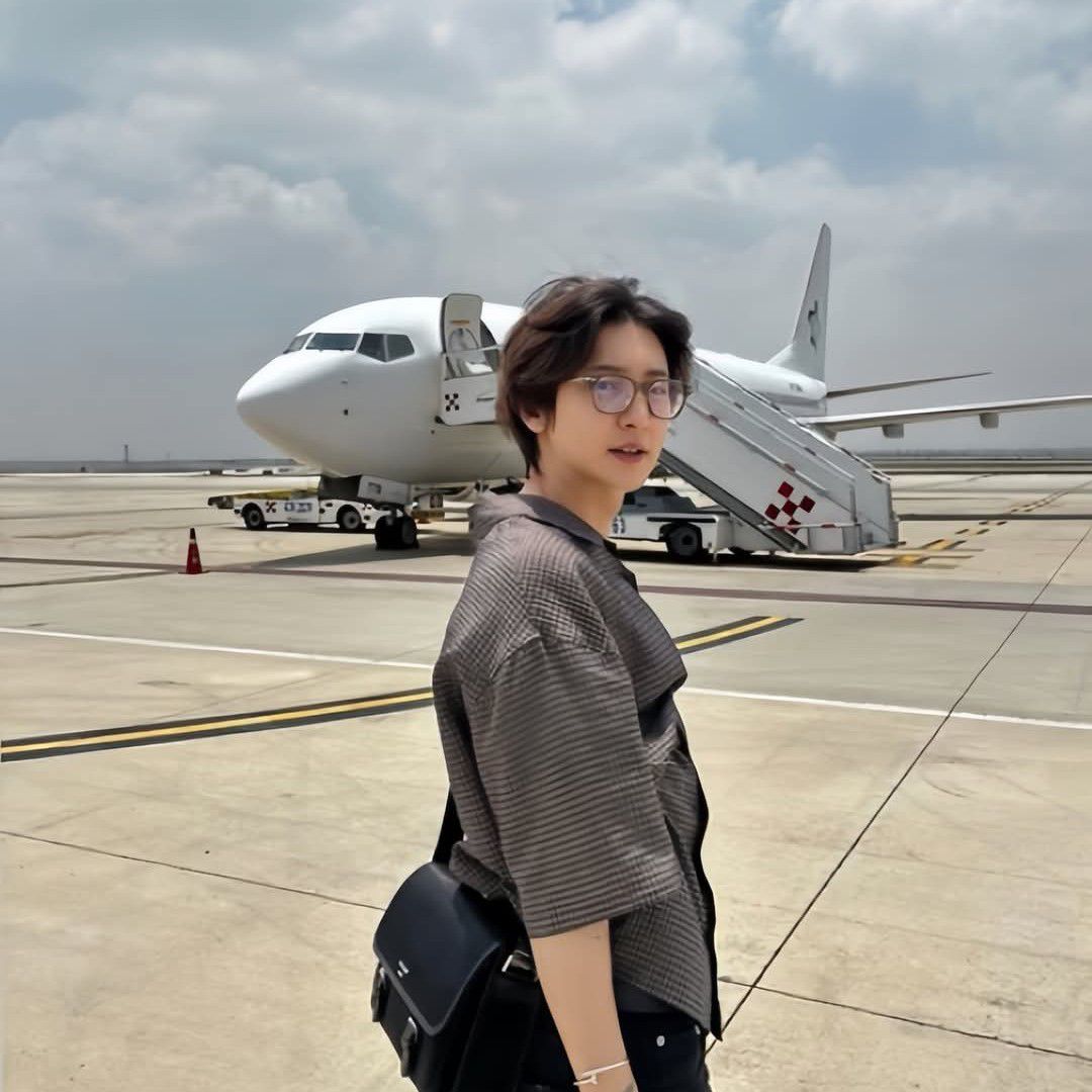 A moment captured by a fan of Chanyeol