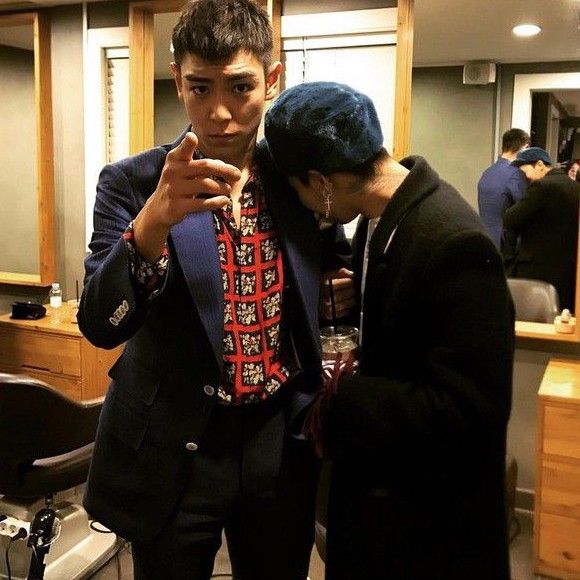 A moment captured by a fan of T.O.P