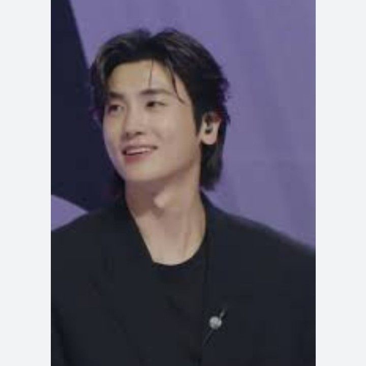 Recent activity shot of Park Hyungsik