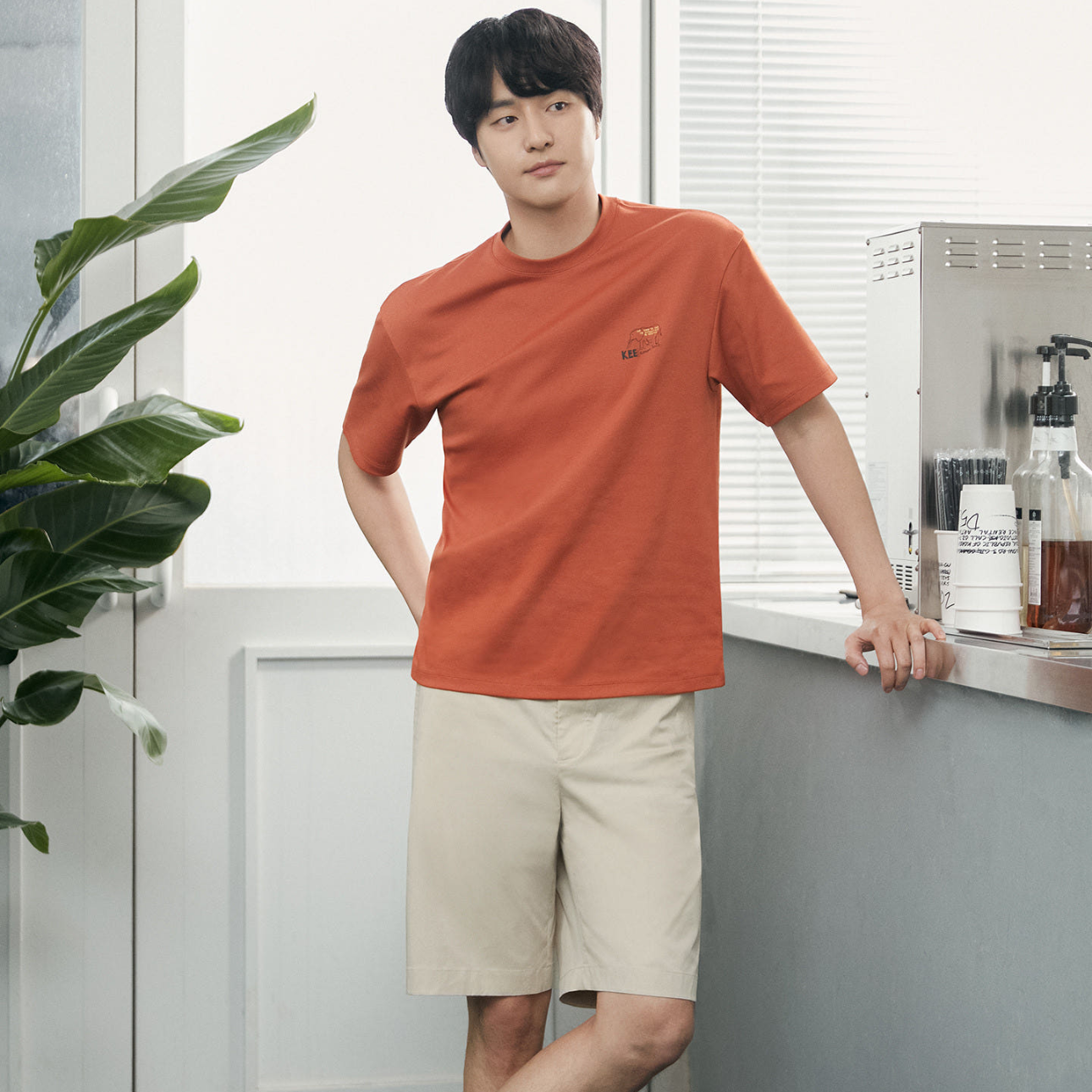 Recent activity shot of Yang Sejong