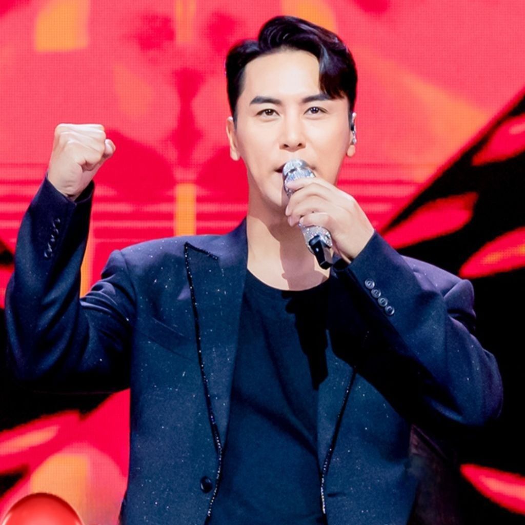 Latest photo of Jang Minho