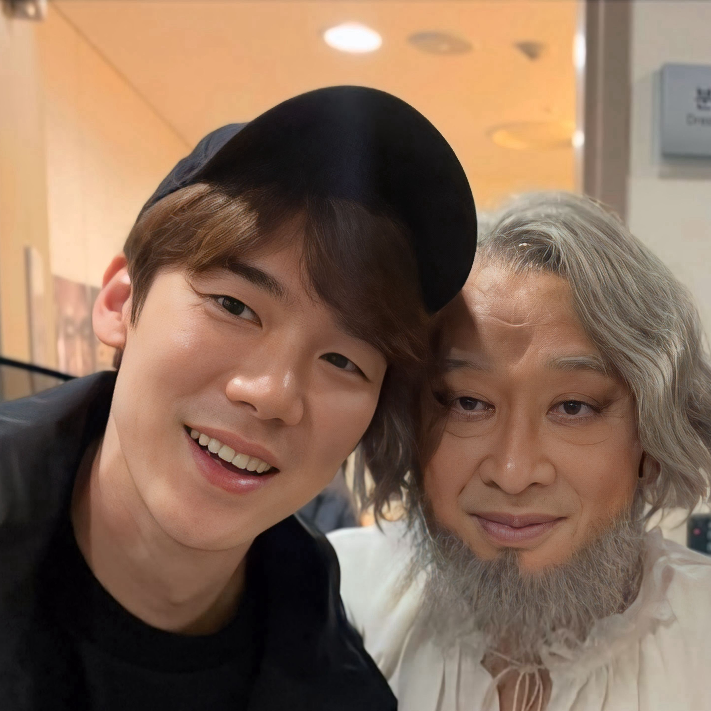 Latest photo of Yoo Yeonseok