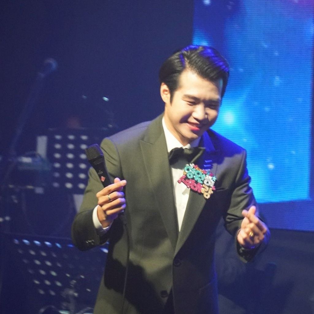 조명섭의 최신 사진