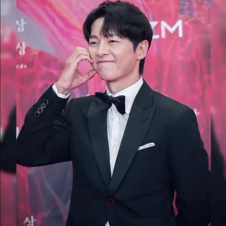 ソン・ジュンギの最新写真