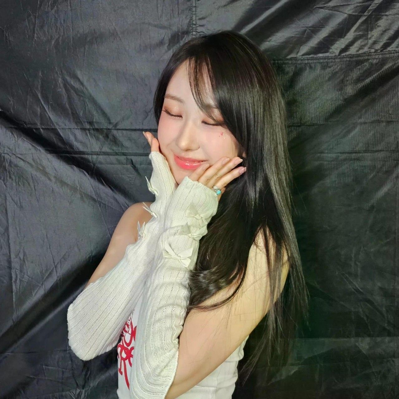 Foto kegiatan terbaru dari Jeon Yujin