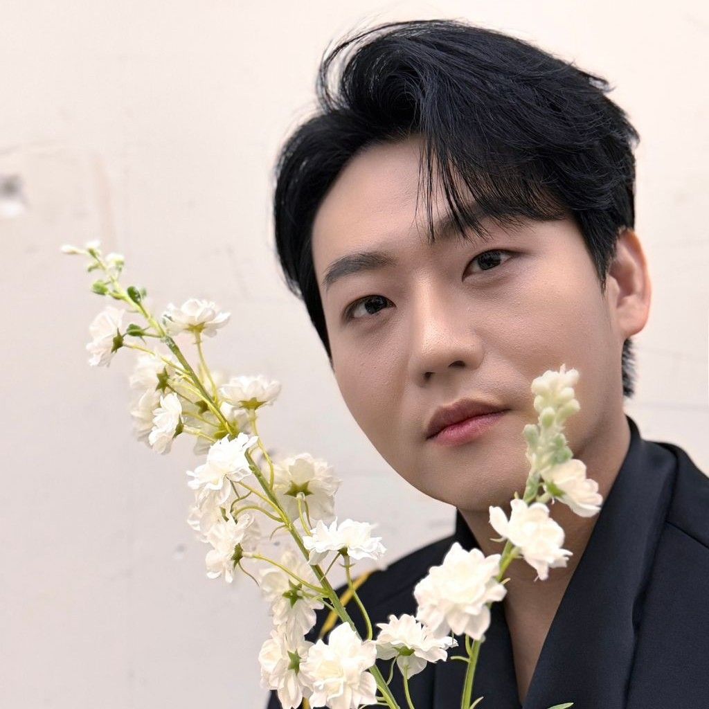 Min Soohyun的幕后花絮