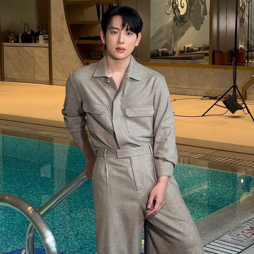Recent activity shot of Lim Siwan