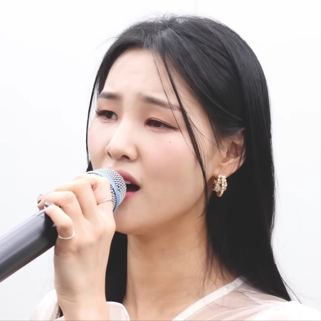 A moment captured by a fan of Hwang WooLim