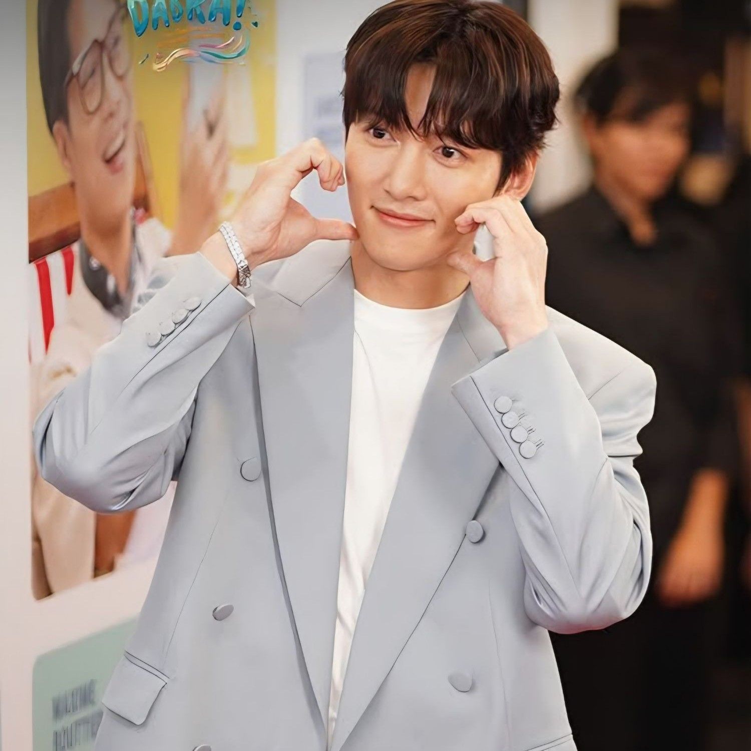 チ・チャンウクの最近の活動ショット