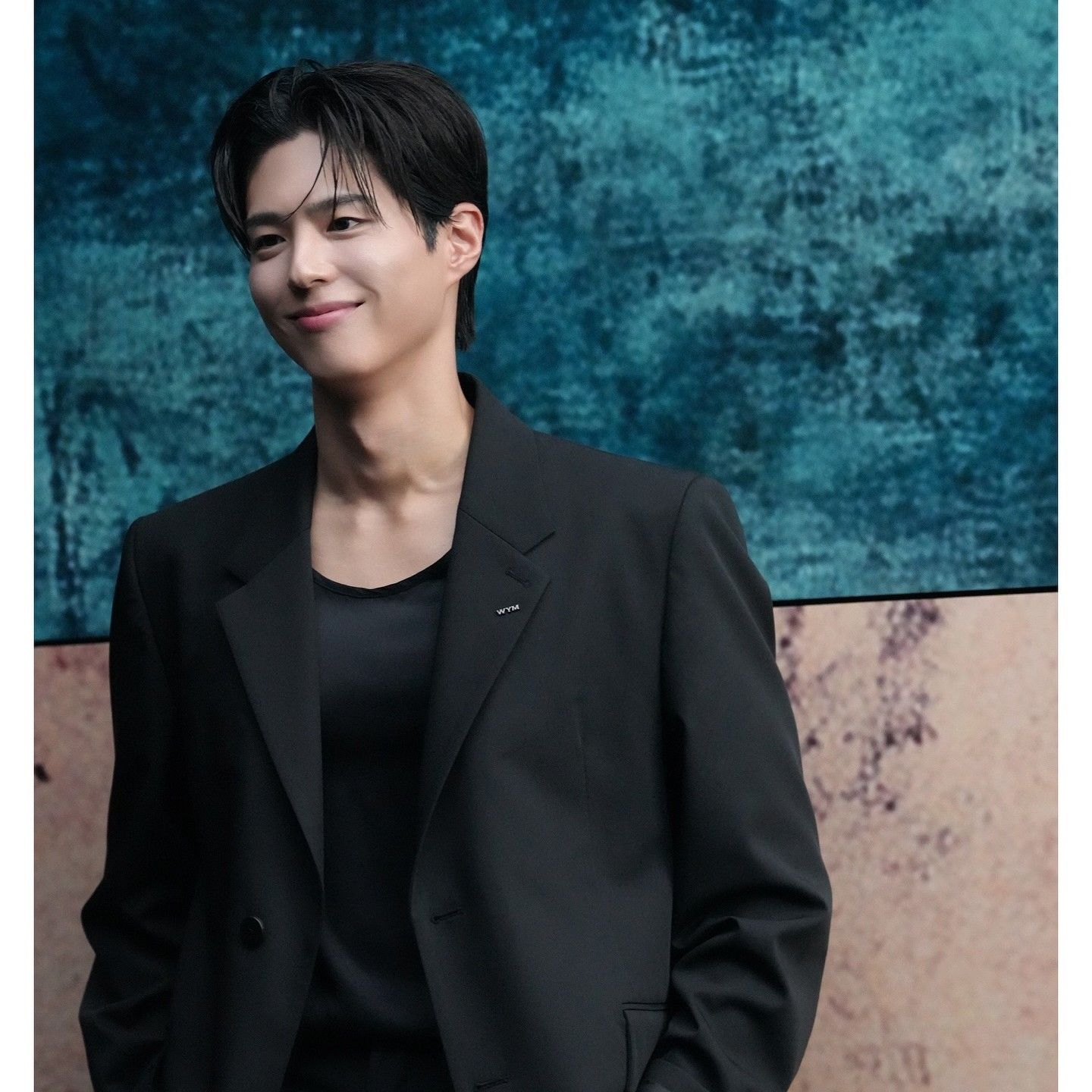 Latest photo of Park Bogum