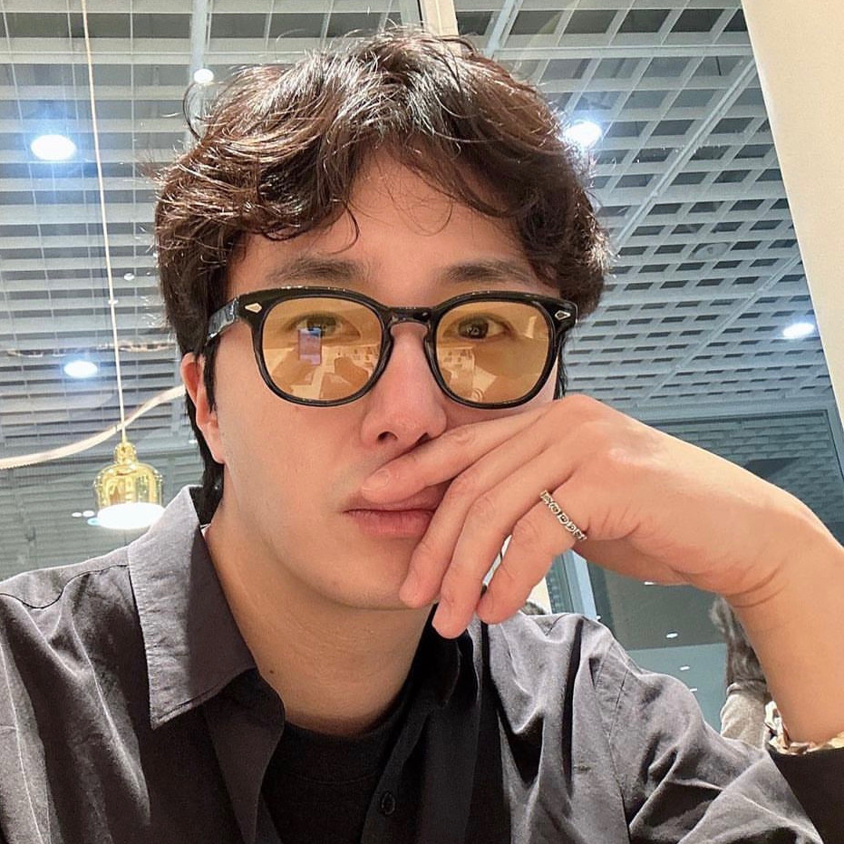 Behind-the-scenes cut of Jung Ilwoo