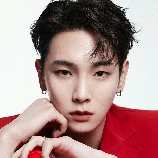 Behind-the-scenes cut of Key