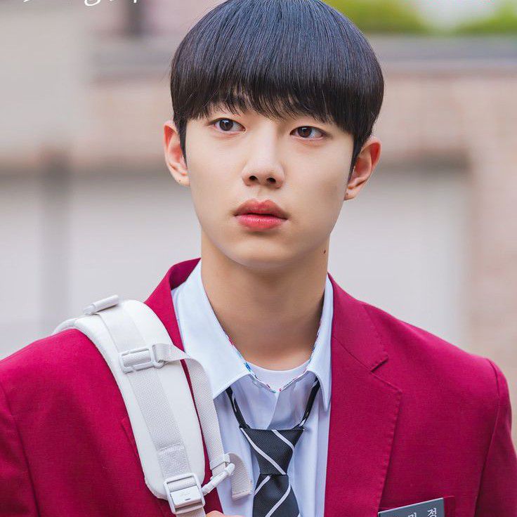 A moment captured by a fan of Cho Junyoung