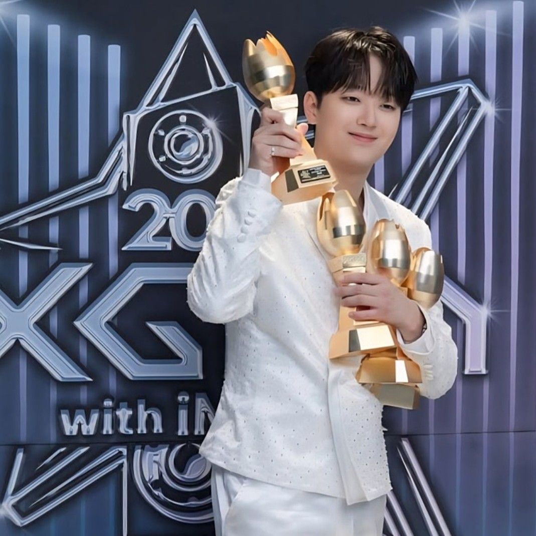 李灿元的幕后花絮