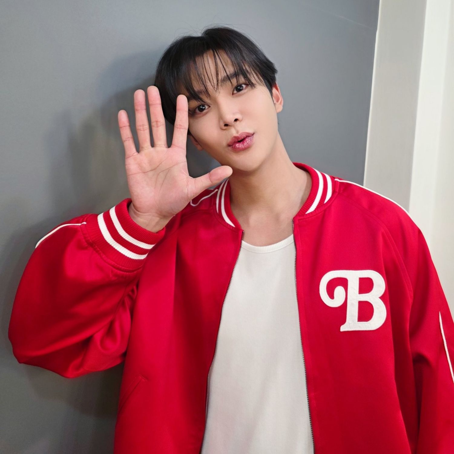 A moment captured by a fan of Rowoon