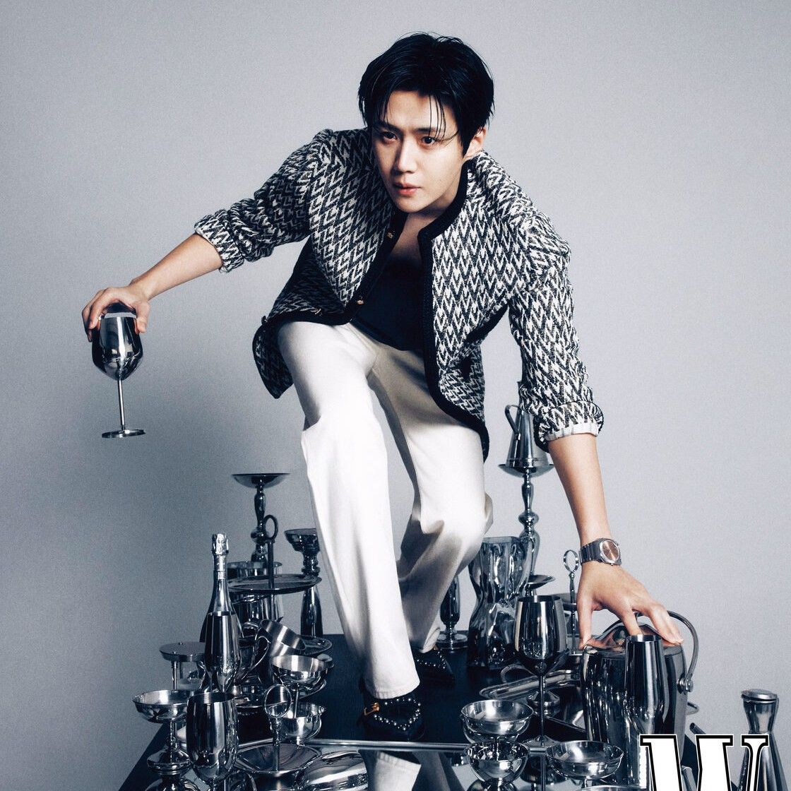 金宣虎的最新照片