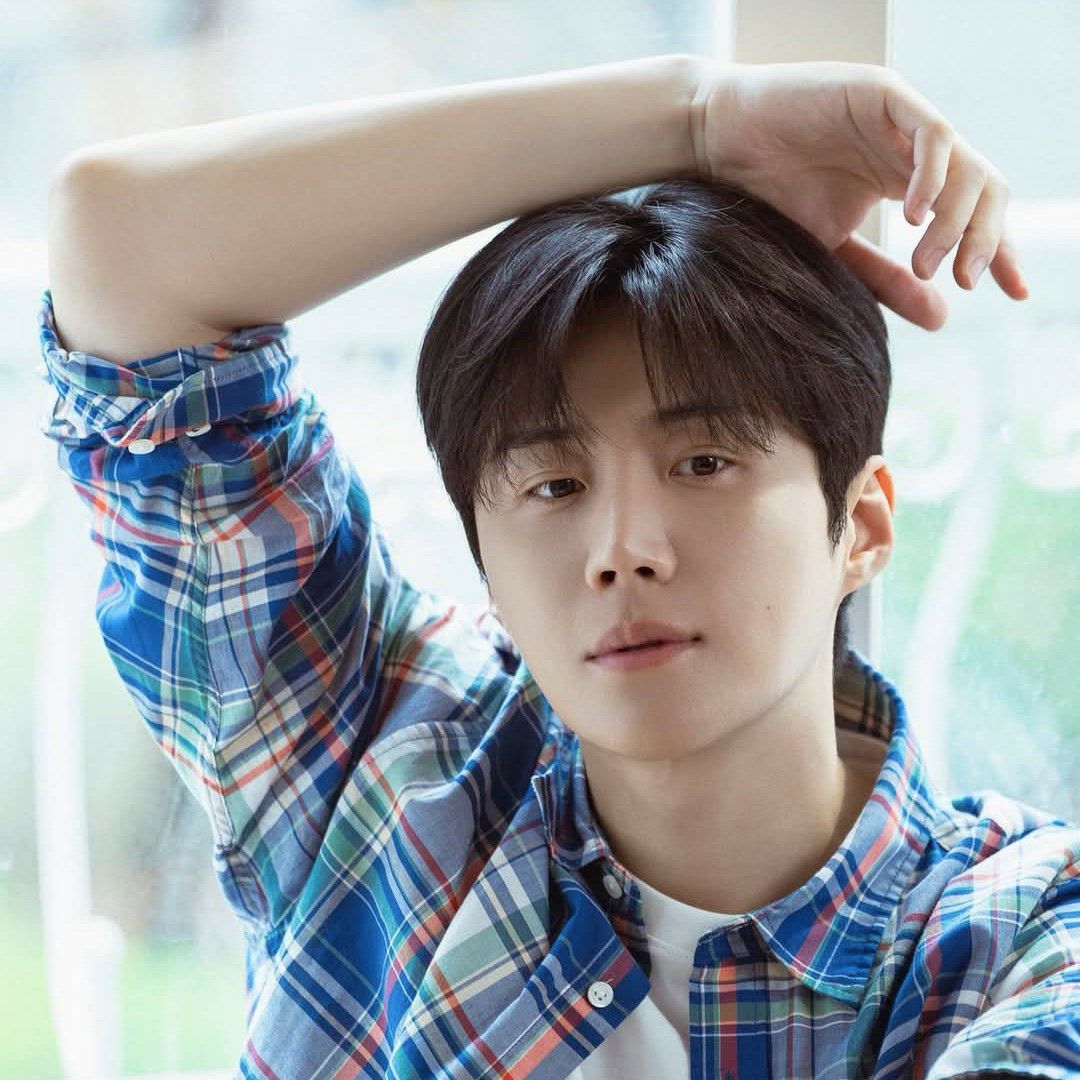 Recent activity shot of Kim Seonho
