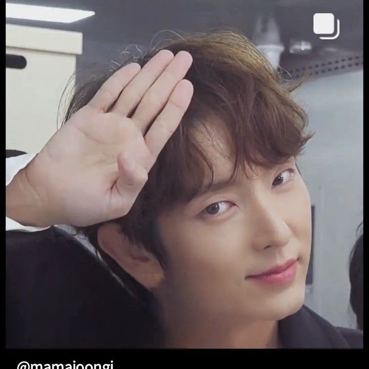 Latest photo of Lee Joongi