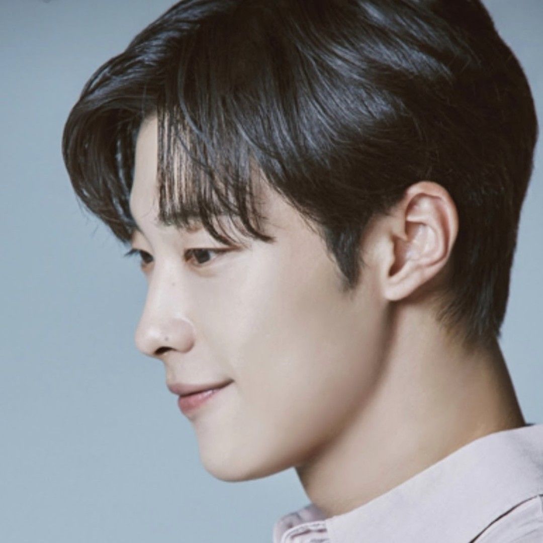 Latest photo of Woo Dohwan