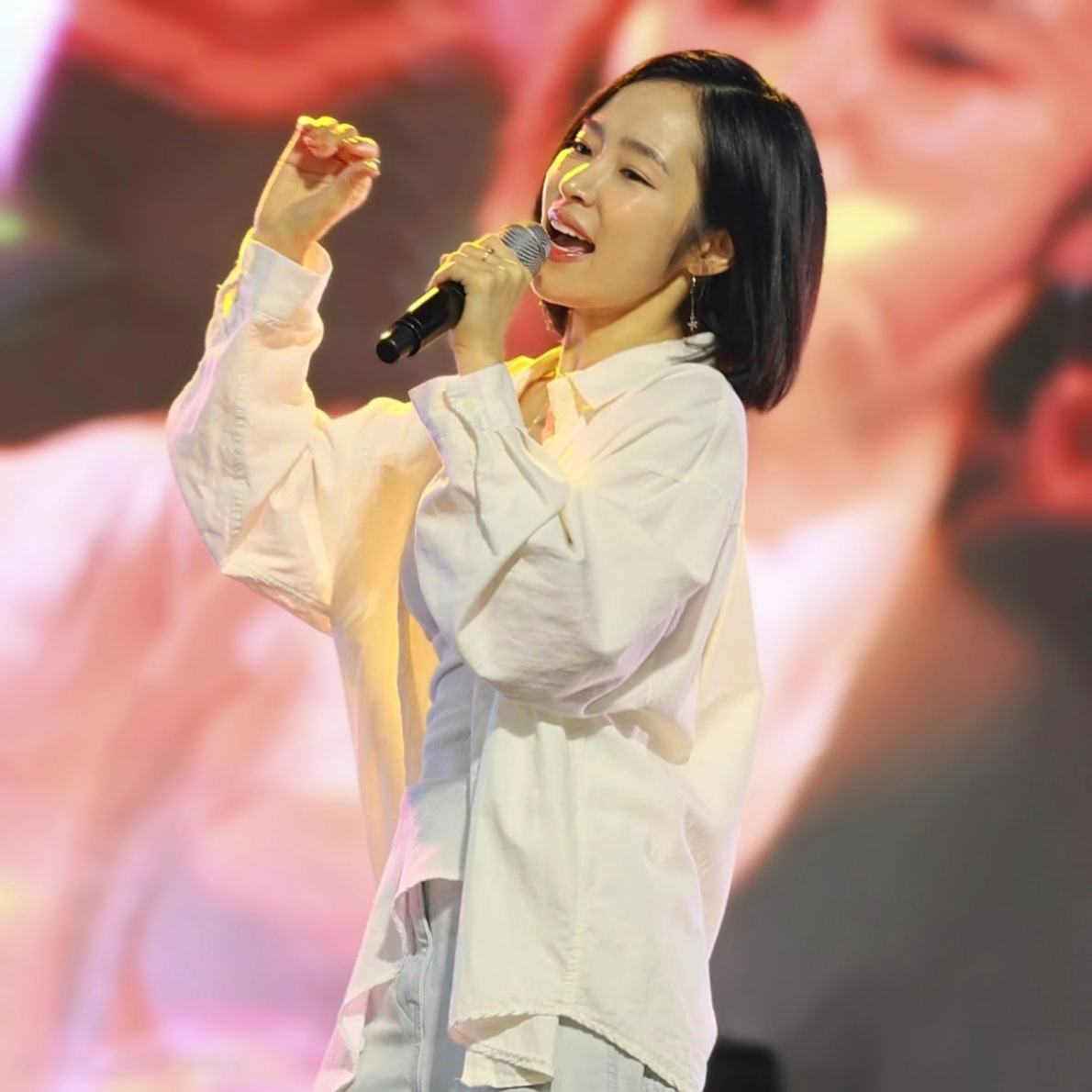 홍자 최근 활동샷