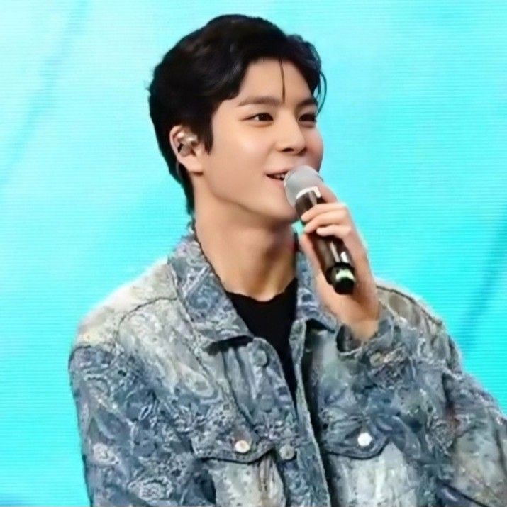 Foto terbaru dari Jeong Dongwon