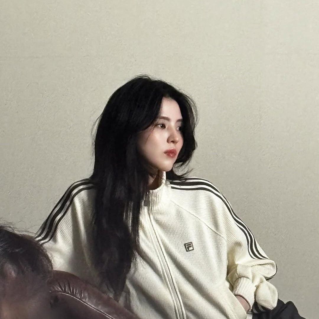 Latest photo of Han Sohee