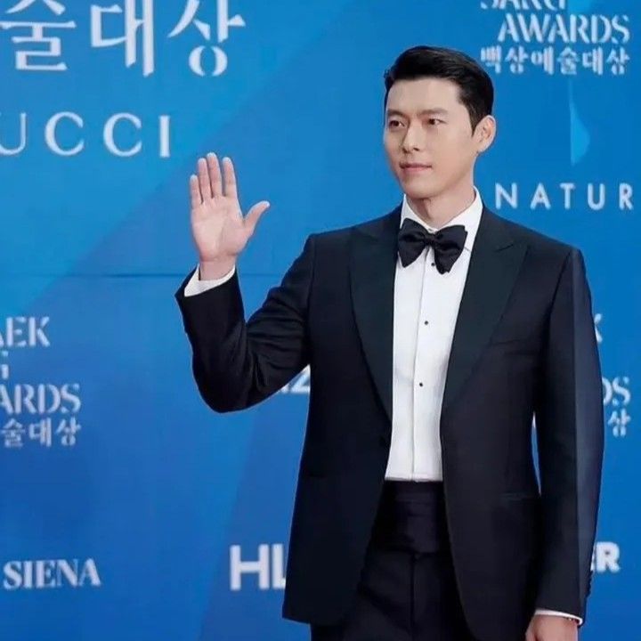Behind-the-scenes cut of Hyun Bin