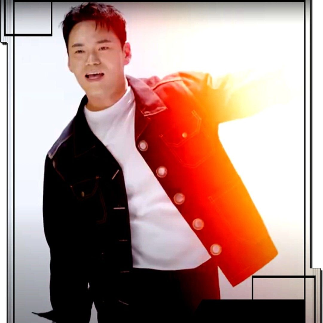 Recent activity shot of Lee Jung