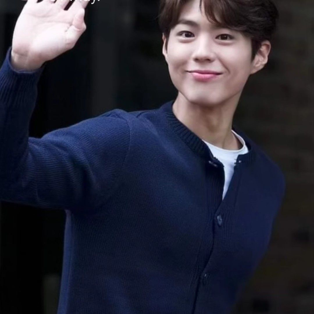 Latest photo of Park Bogum