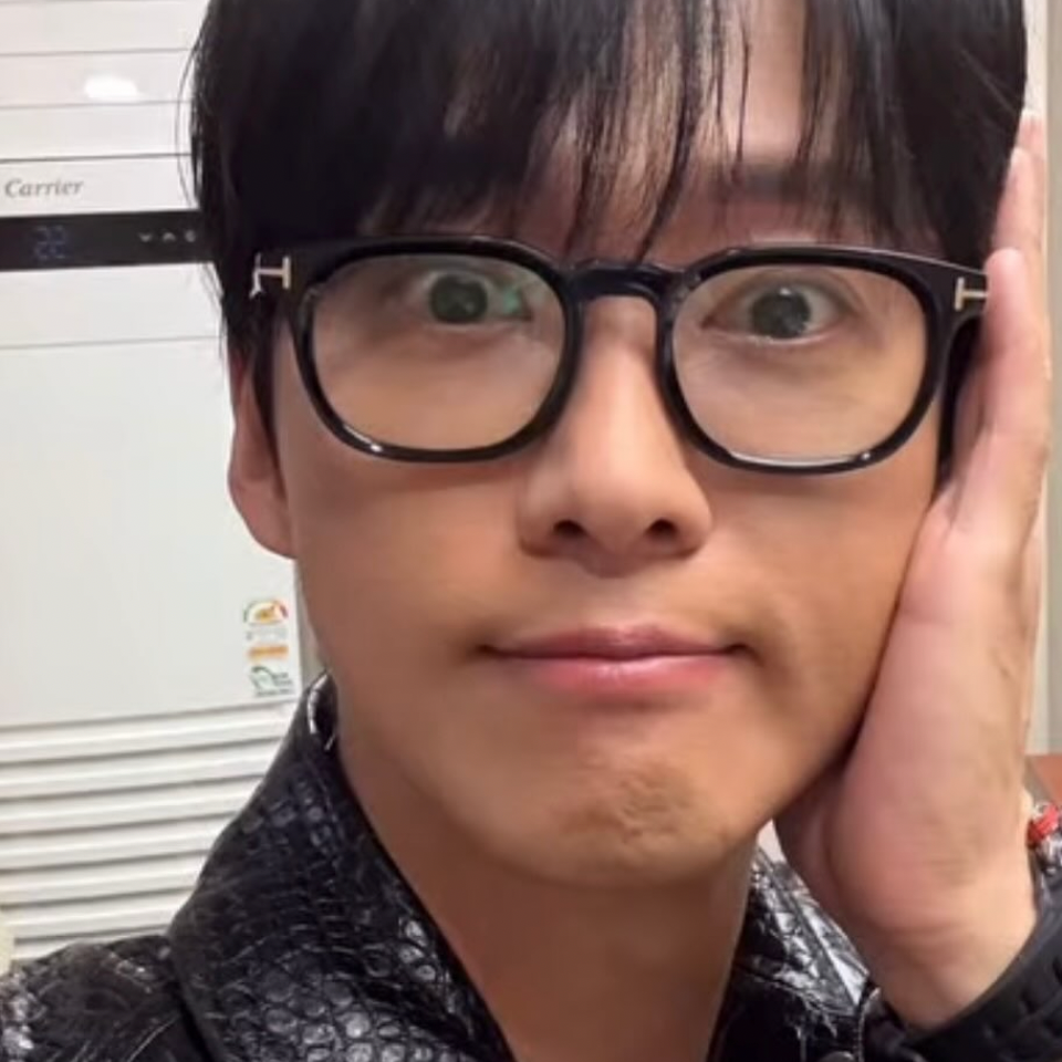 Latest photo of Namkoong Min