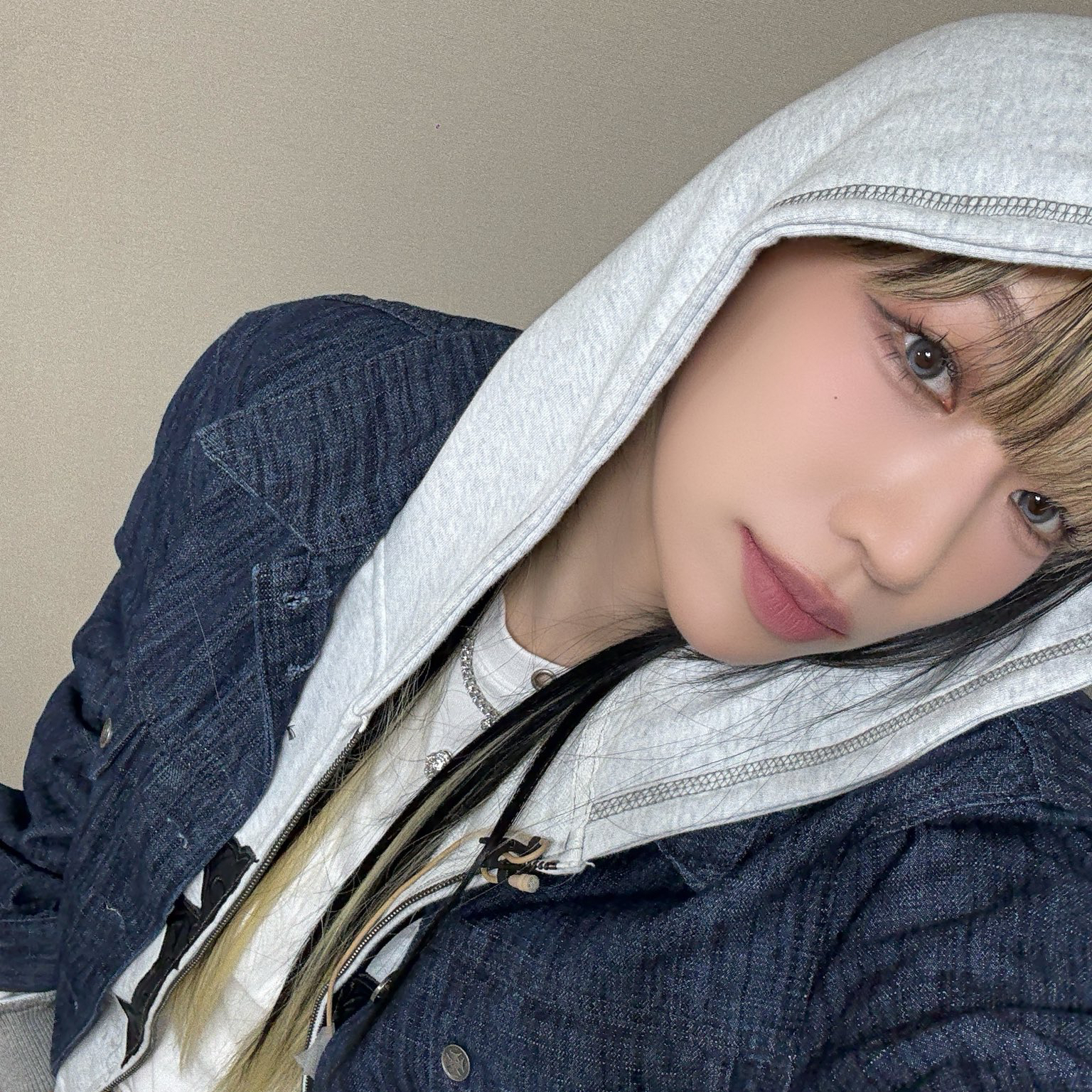 Behind-the-scenes cut of BADA