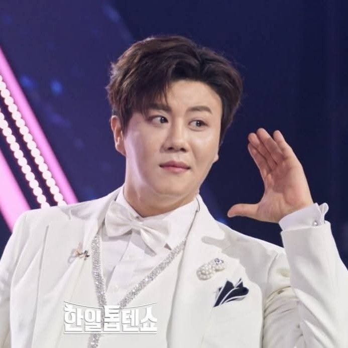 Behind-the-scenes cut of Jin Haesung