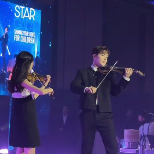 Behind-the-scenes cut of Henry