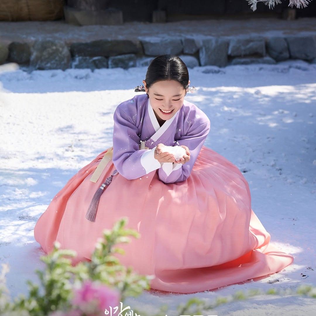 김세정의 비하인드 컷