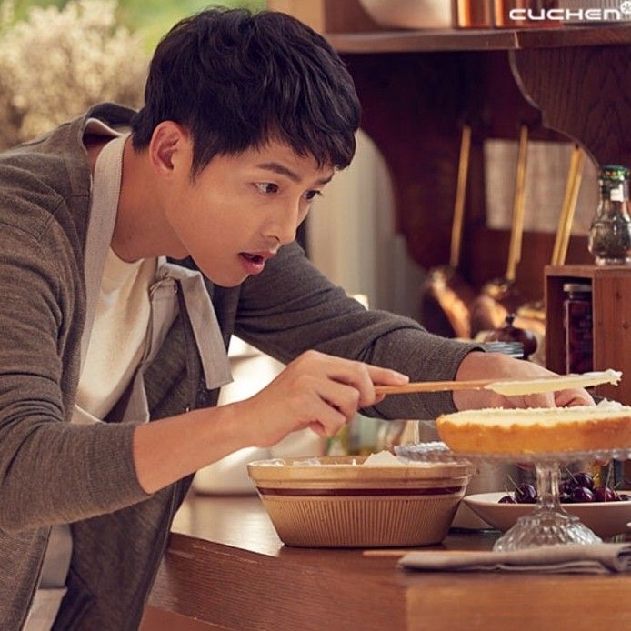 Behind-the-scenes cut of Song Joongki