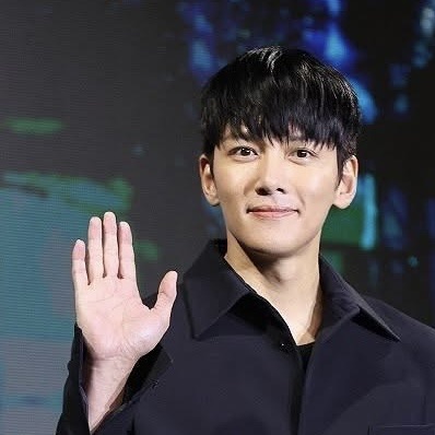 Latest photo of Ji Changwook