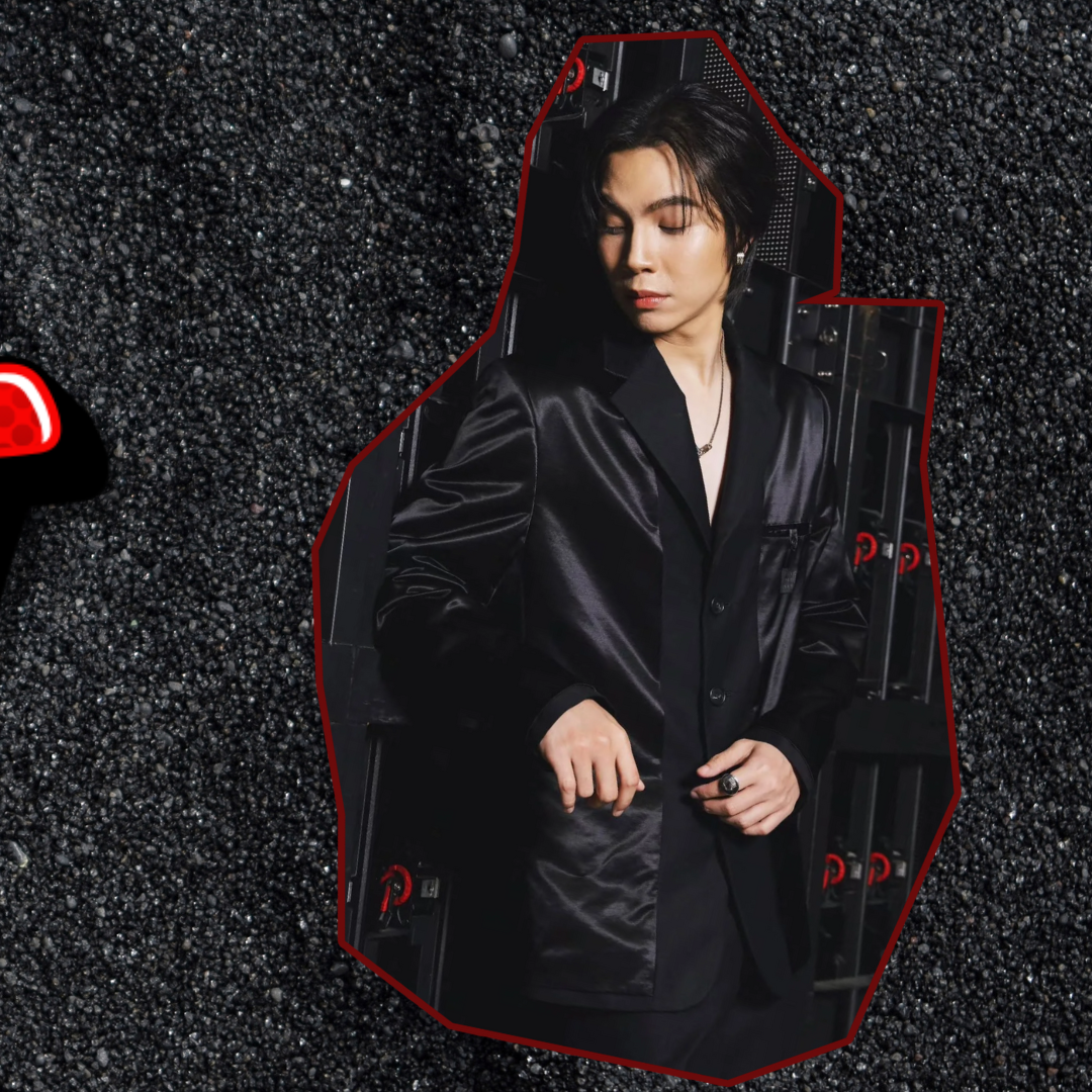 A moment captured by a fan of First Kanaphan Puitrakul