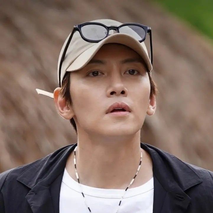 粉丝拍下的池昌旭瞬间