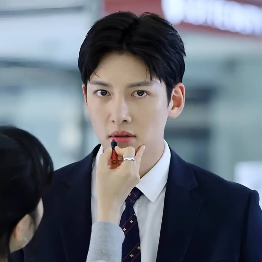 A moment captured by a fan of Ji Changwook