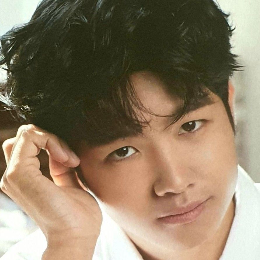 Foto terbaru dari Jo Myungsup