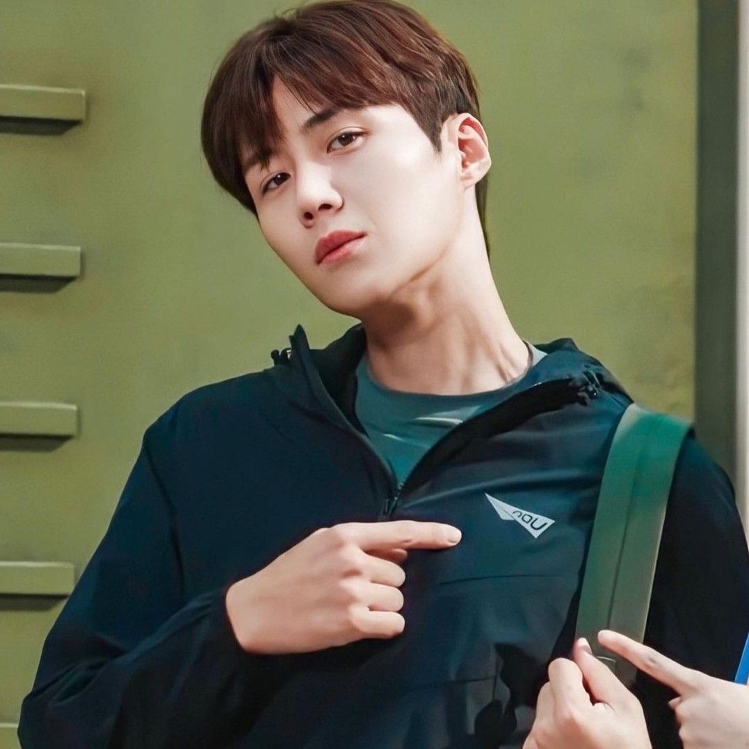 Momen yang diabadikan oleh penggemar Kim Seonho