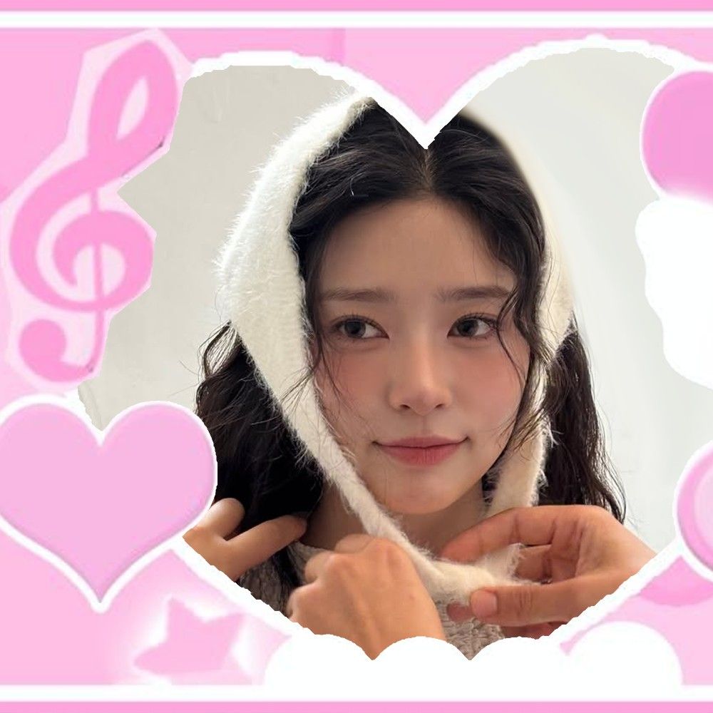 Latest photo of Kim Minju