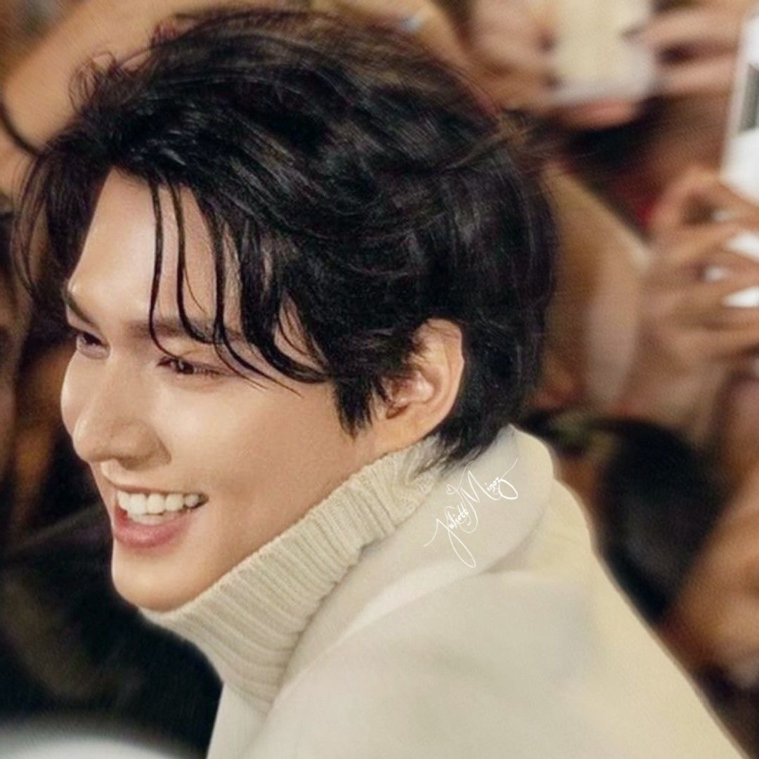 李敏镐的近期活动照