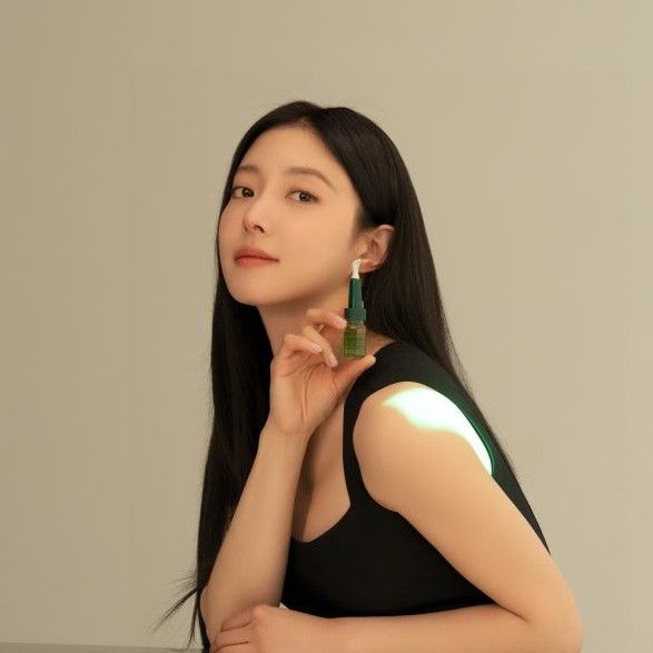 A moment captured by a fan of Lee Seyoung