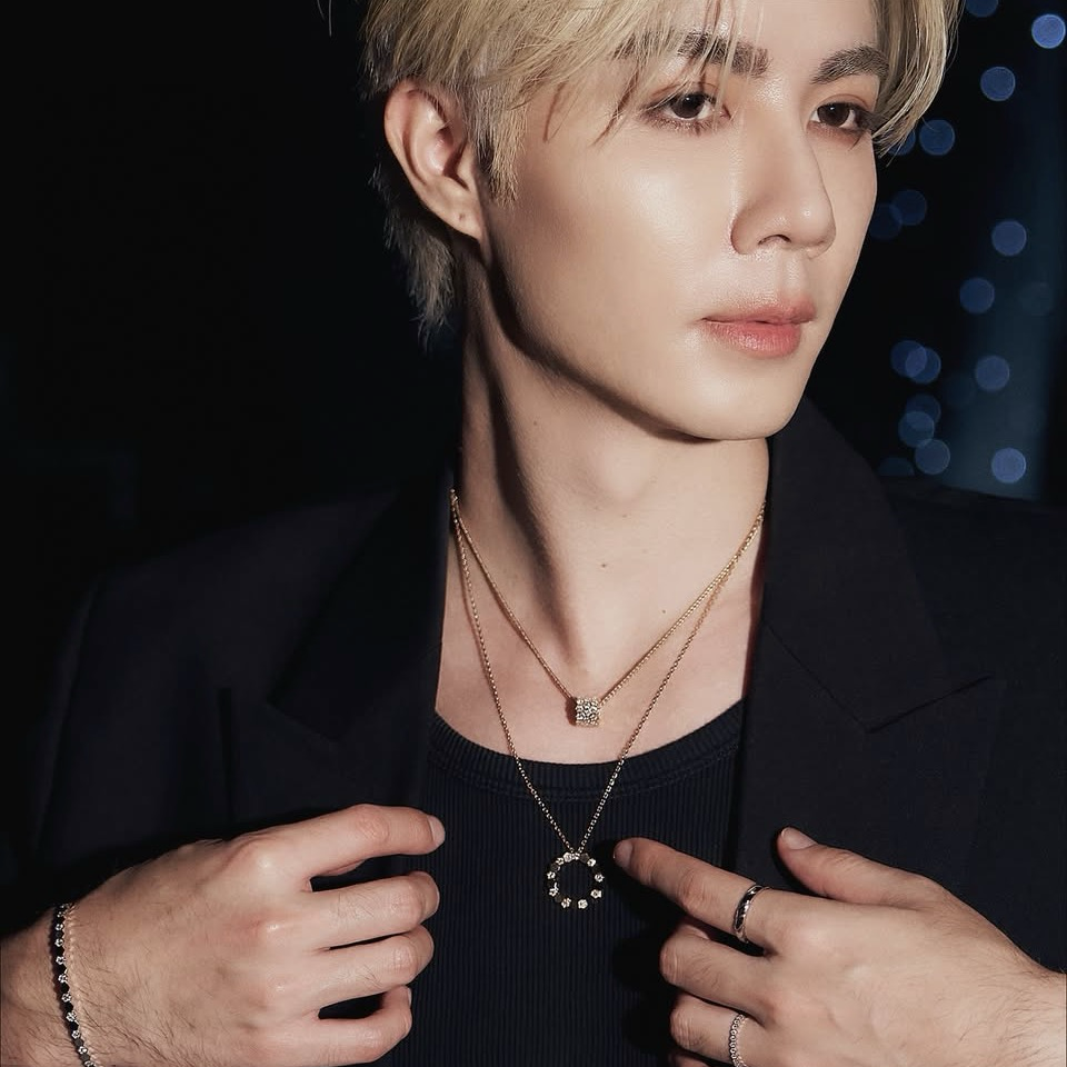 Feed komunitas selebriti terpopuler hari ini