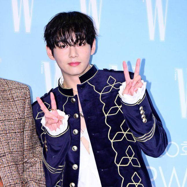 김태형 (뷔)의 비하인드 컷