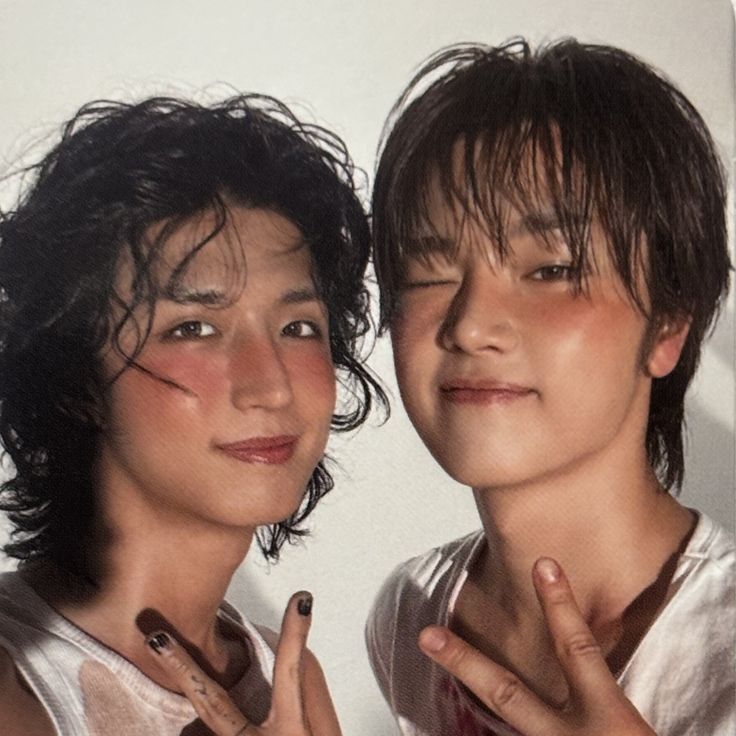 ソン・ジヒョの最近の活動ショット