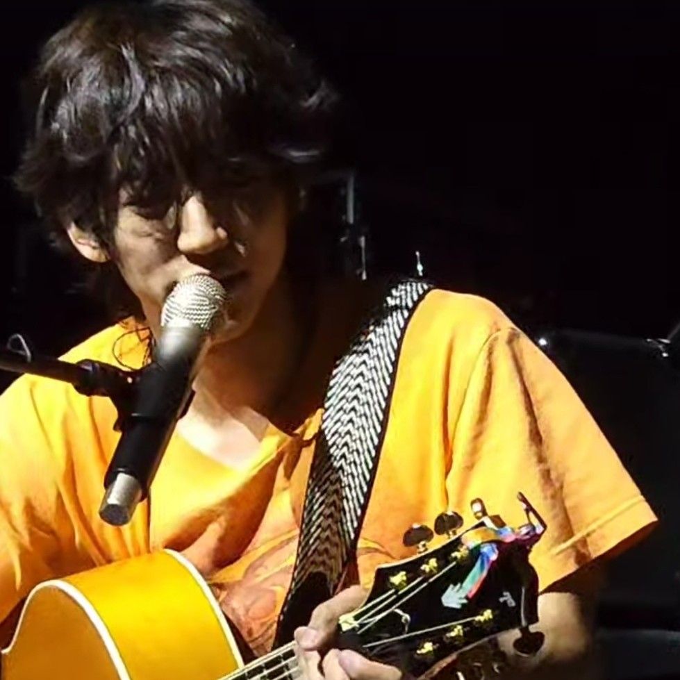 Recent activity shot of Lee Seungyoon