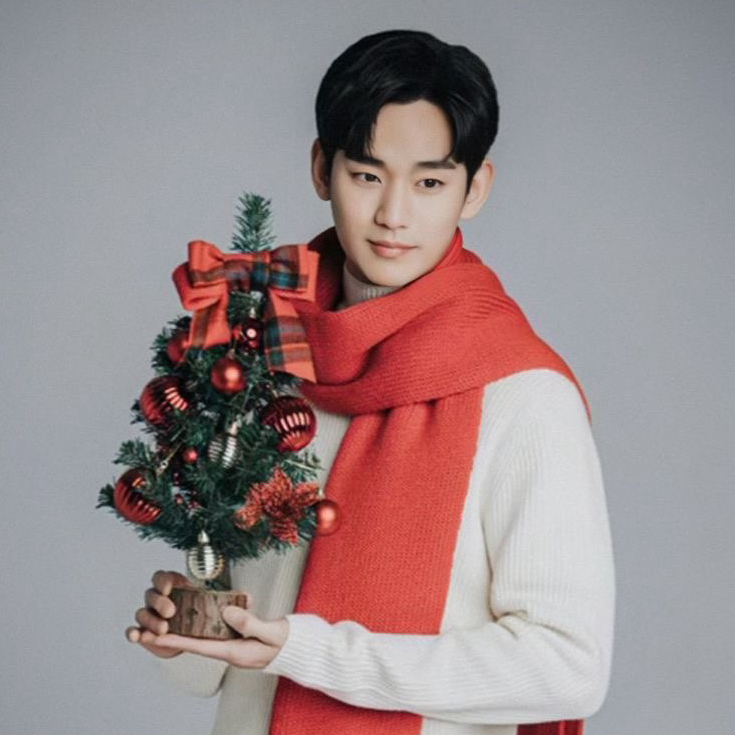 キム・スヒョンの最近の活動ショット